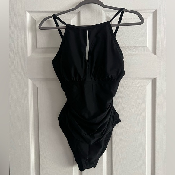 Ellen Tracy Other - Ellen Tracy One Piece Swimsuit Black Size 12